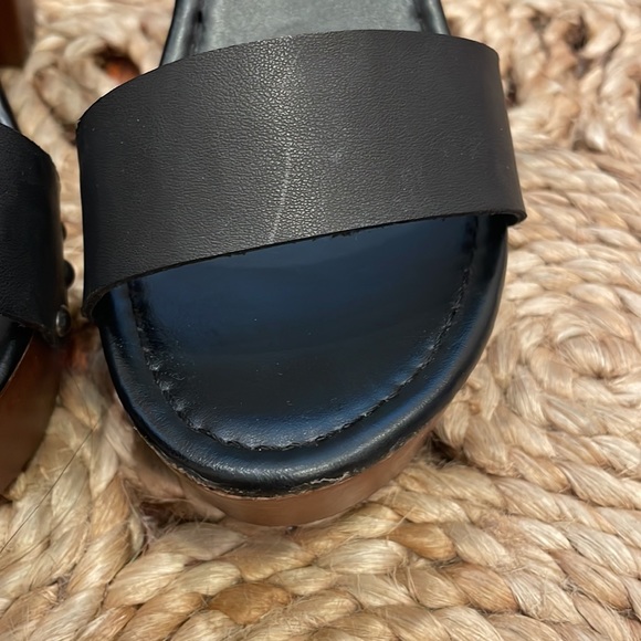 Madden Girl black chunky sandals 👡 size 8 - Picture 4 of 6